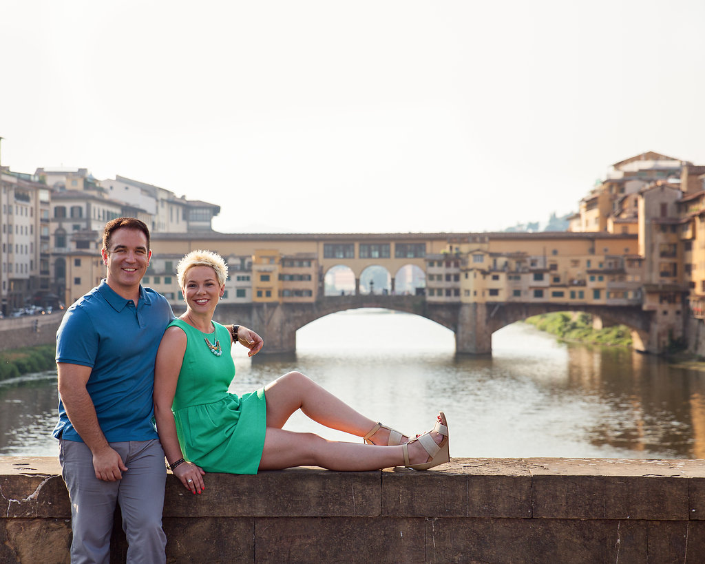 Don't miss the opportunity to capture your travels as a couple. Check out these 4 tips on how to photograph those couple moments while traveling! | www.eatworktravel.com - The luxury, adventure couple!